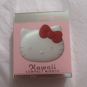 hello kitty light up compact mirror